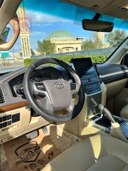 تويوتا لاندكروزر